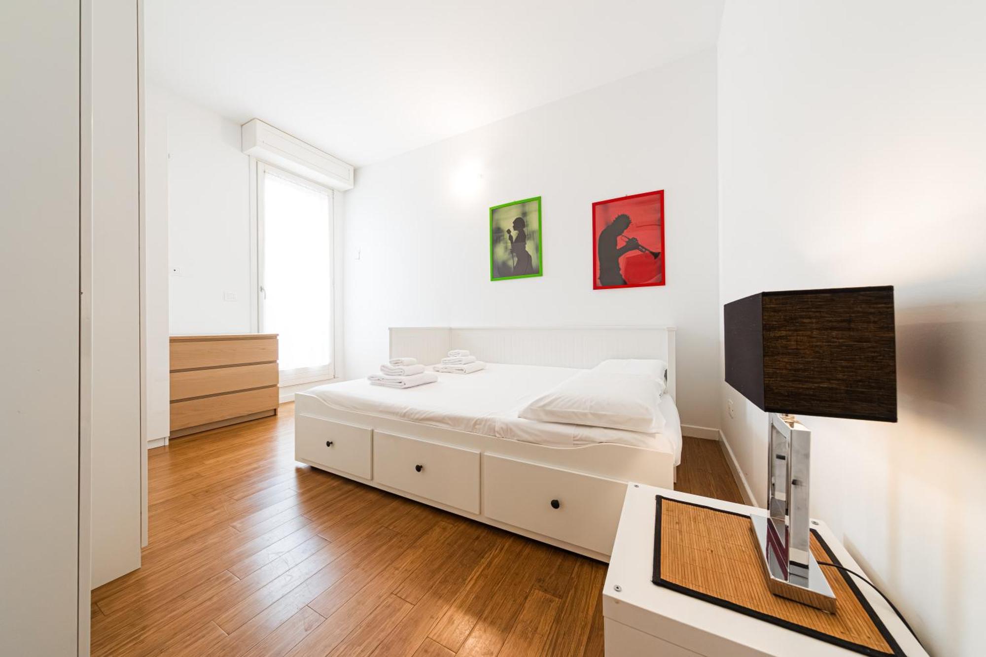 Nettuno Apartment - Private Garden In Bologna Center Exteriör bild