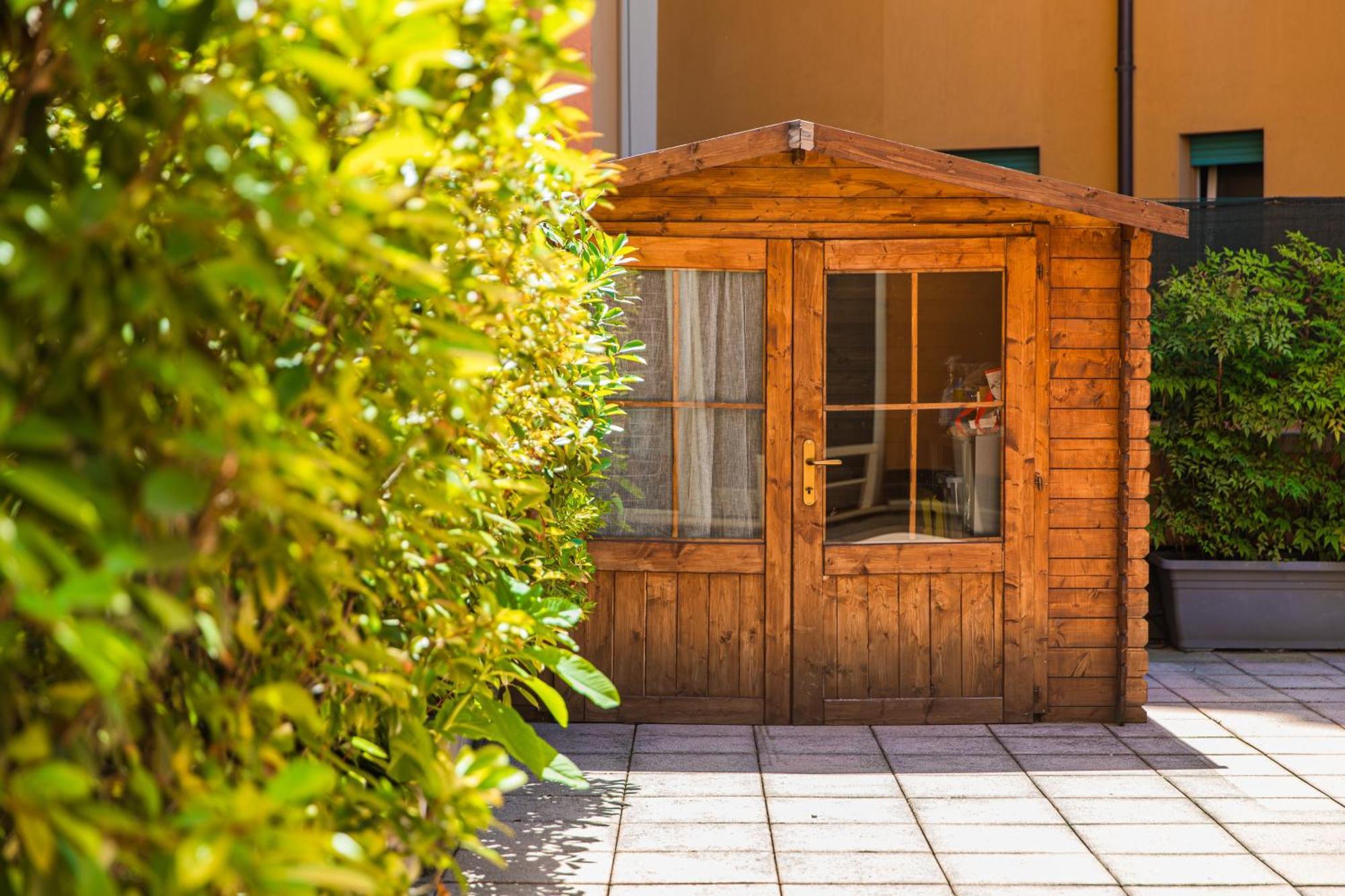 Nettuno Apartment - Private Garden In Bologna Center Exteriör bild